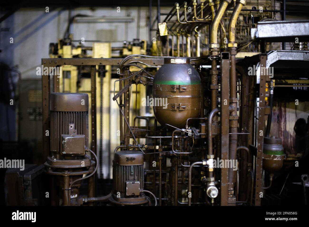 Dirty old Oil pressure compressors obsolete industrial hydraulic