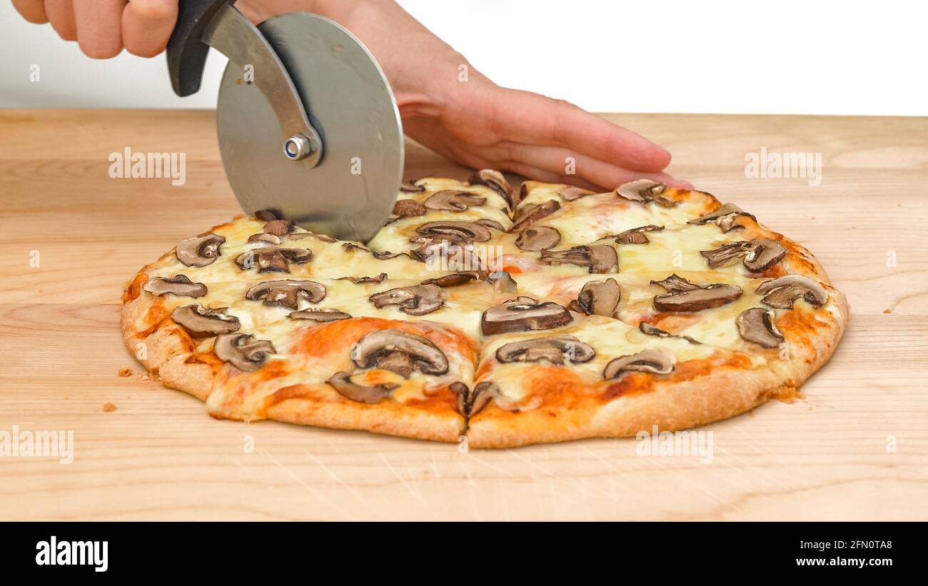 Pizza sauce using ketchup hires stock photography and images Alamy