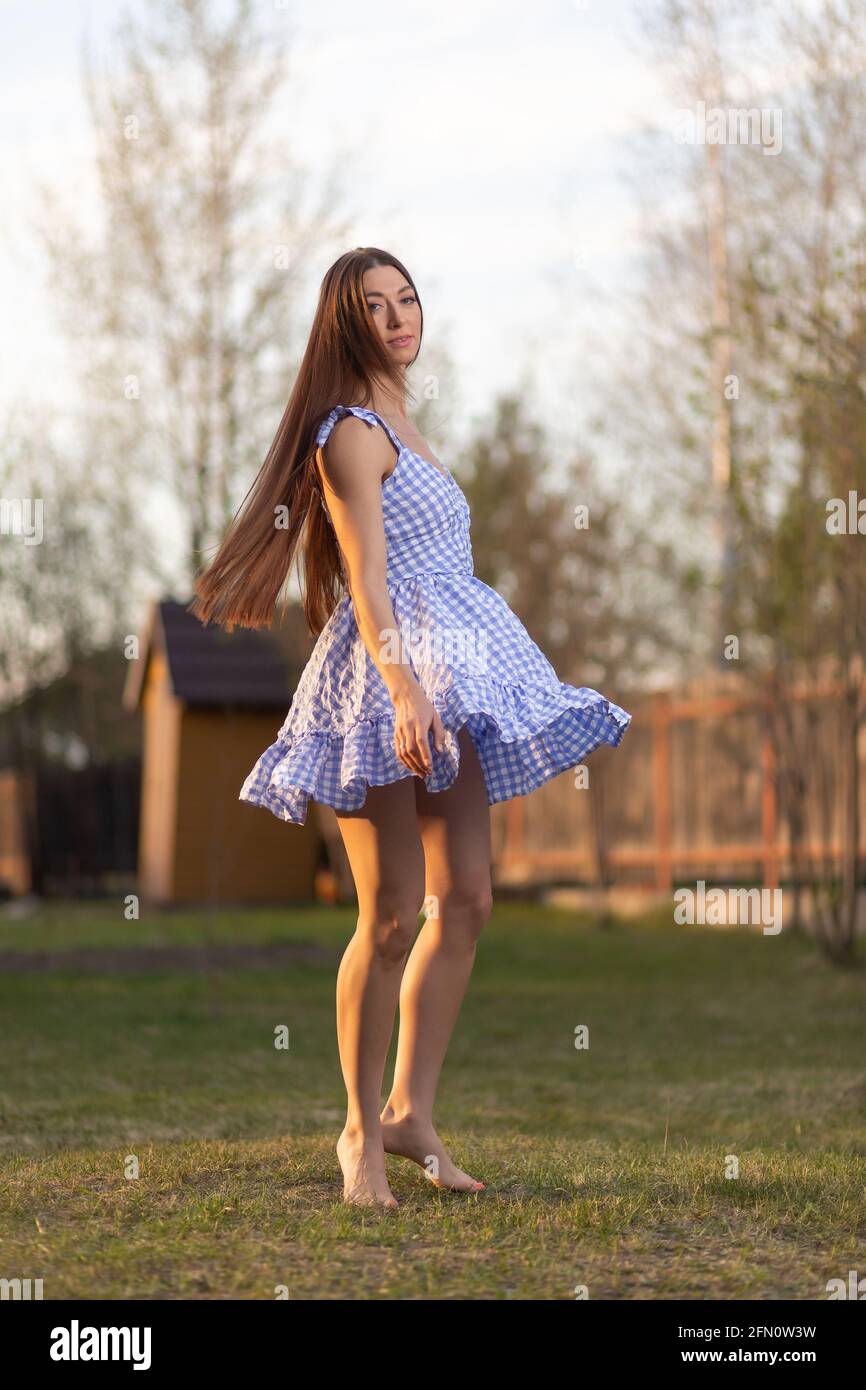 Short top checkered dress