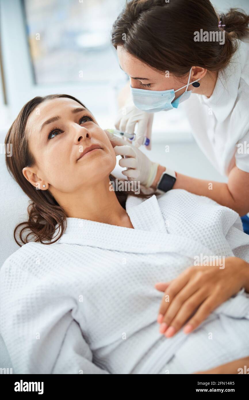 Subcutaneous injection hi-res stock photography and images - Alamy