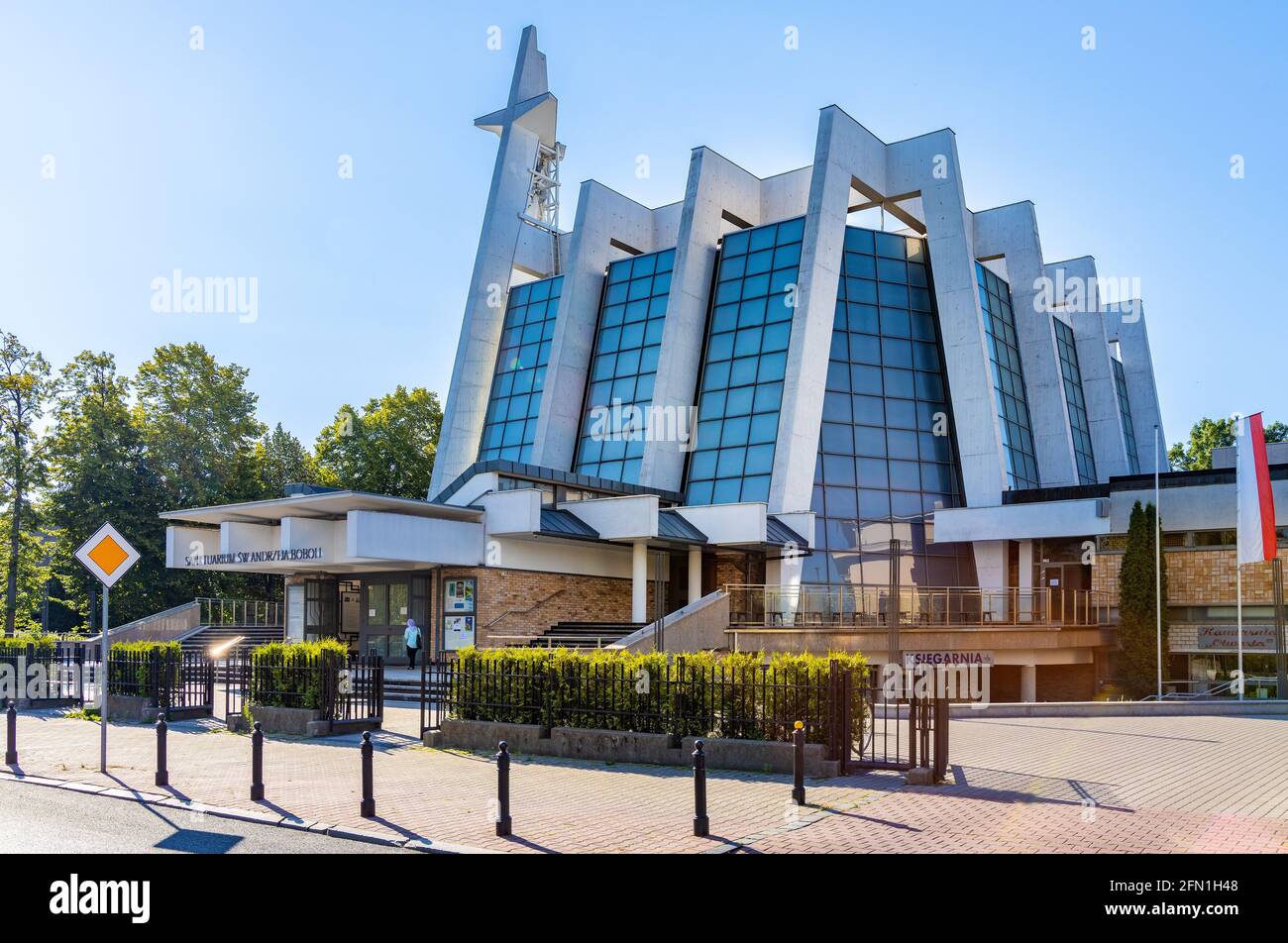 Warsaw, Poland - July 26, 2020: St. Andrew Bobola Sanctuary - Sanktuarium  Sw. Andrzeja Boboli - of Jesuits order at Rakowiecka street in Mokotów  Stock Photo - Alamy