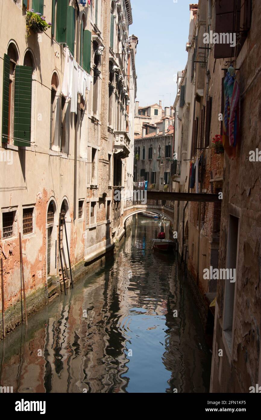 Backstreet canal in venice hi-res stock photography and images - Alamy