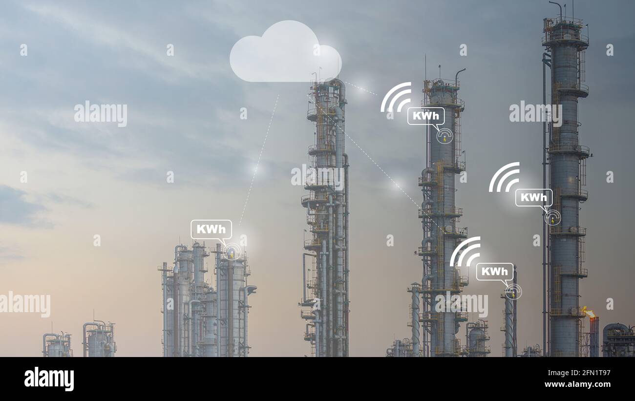 IOT sensor innovation for cloud computing technology , Internet of thing integrate to big data analytic platform on cloud for advance application for Stock Photo