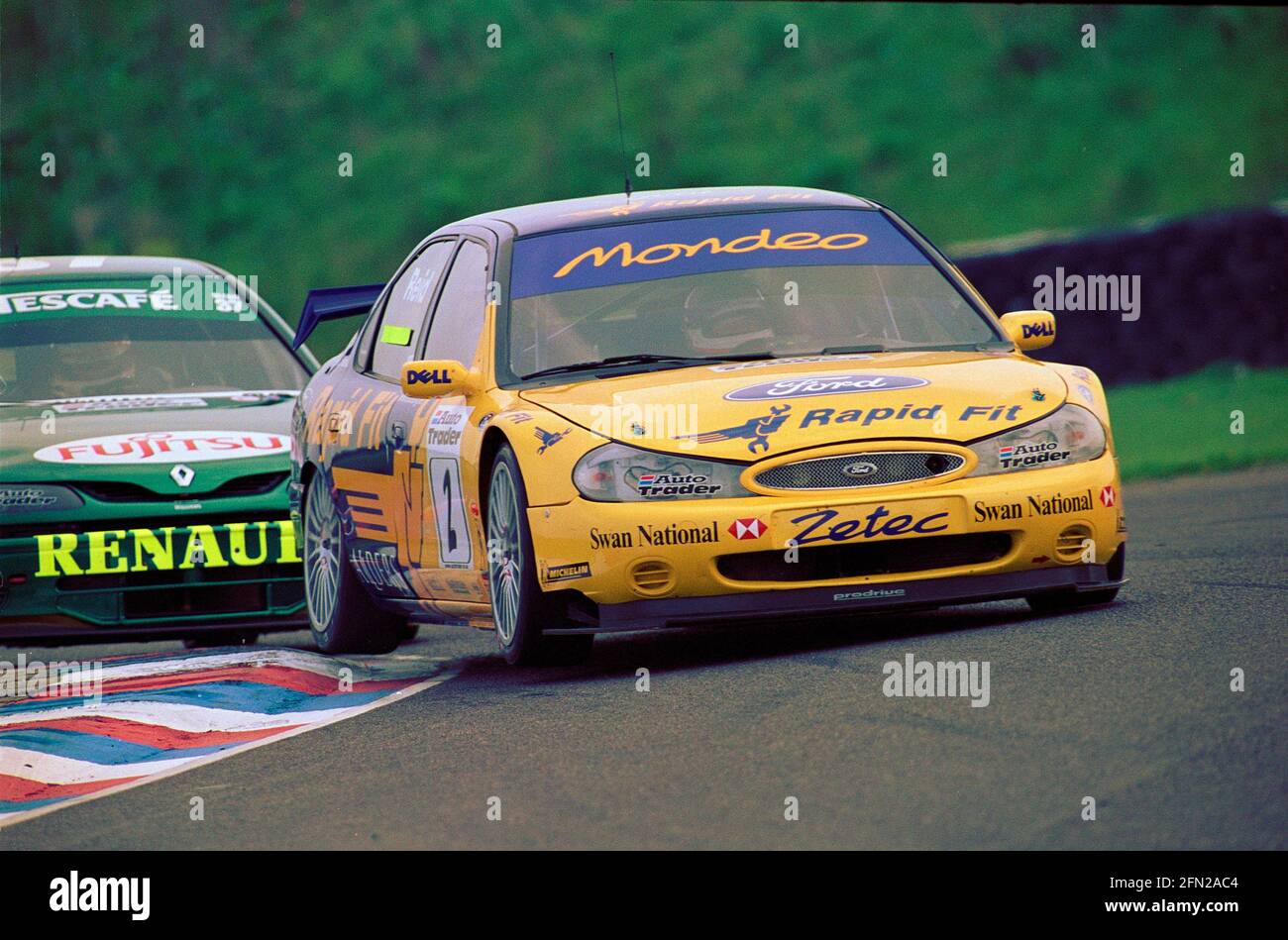 Anthony Reid in his Ford Mondeo in the 1999 BTCC championship rounds 5 and 6 at Thruxton Motor circuit England. Stock Photo