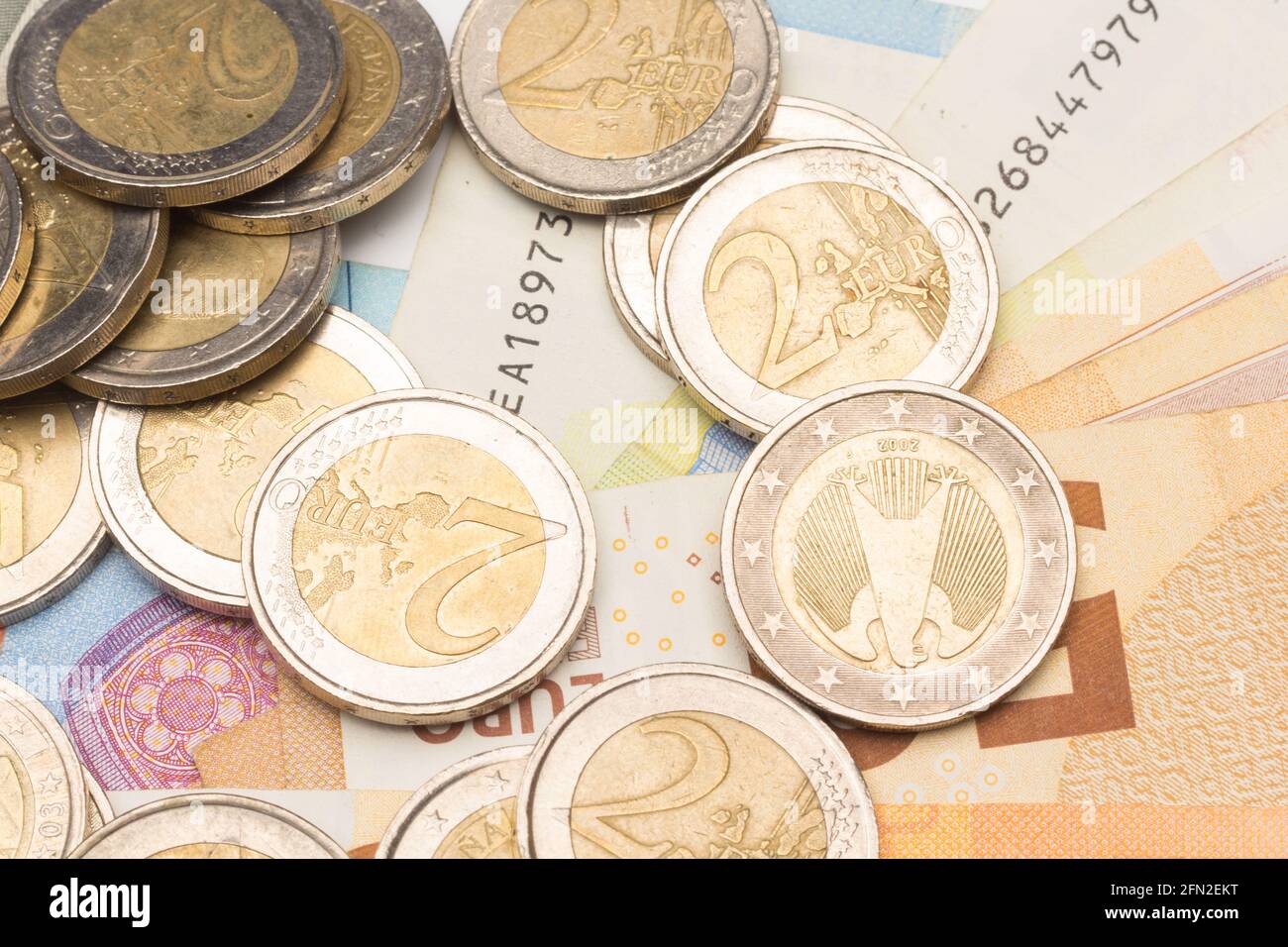 euro-coins-and-banknotes-close-up-of-the-official-currency-of-europe