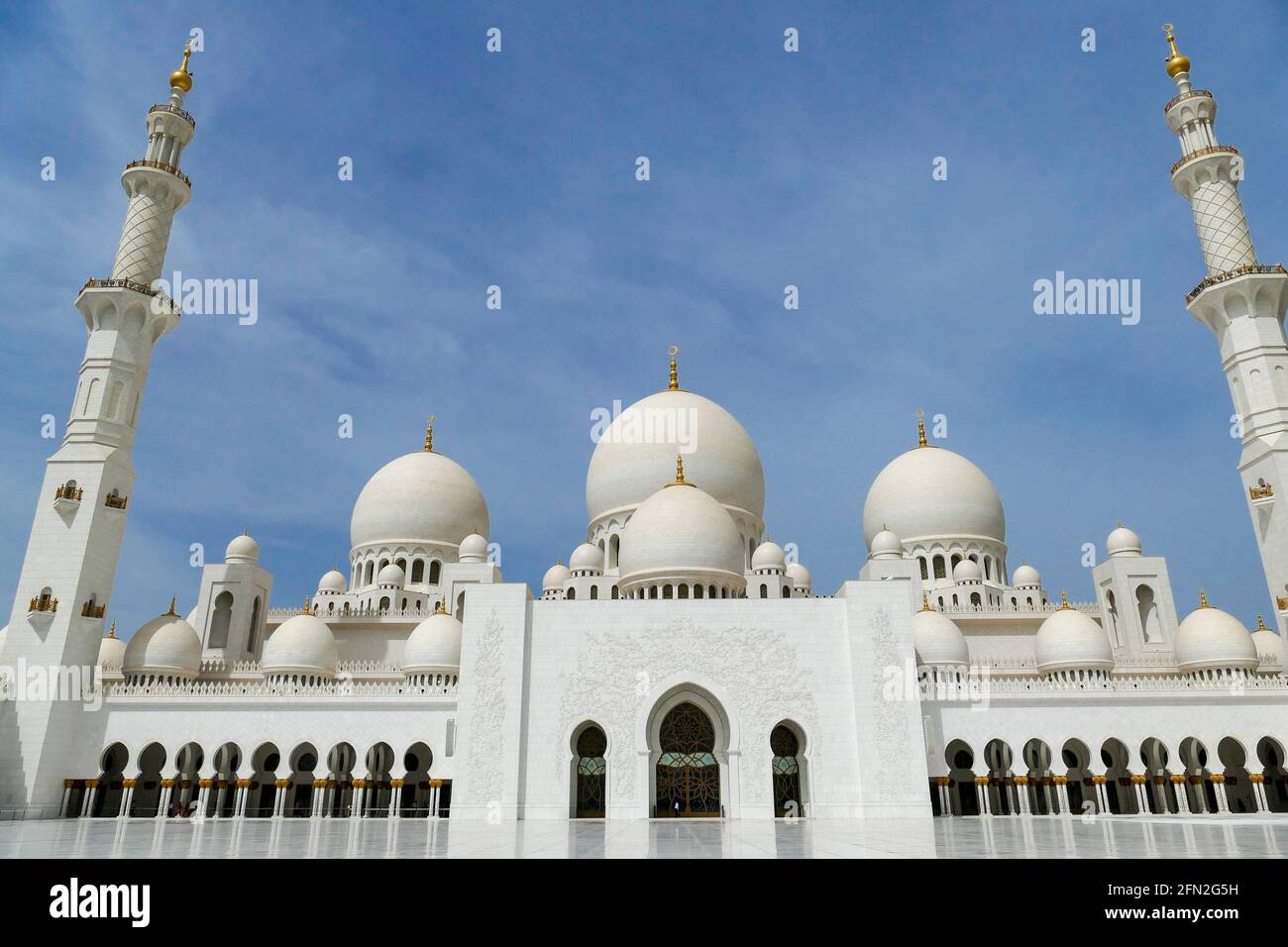 Abu Dhabi, United Arab Emirates, April 13, 2019. Sheikh Zayed Mosque, the largest mosque in the United Arab Emirates and the ninth in the world. Stock Photo