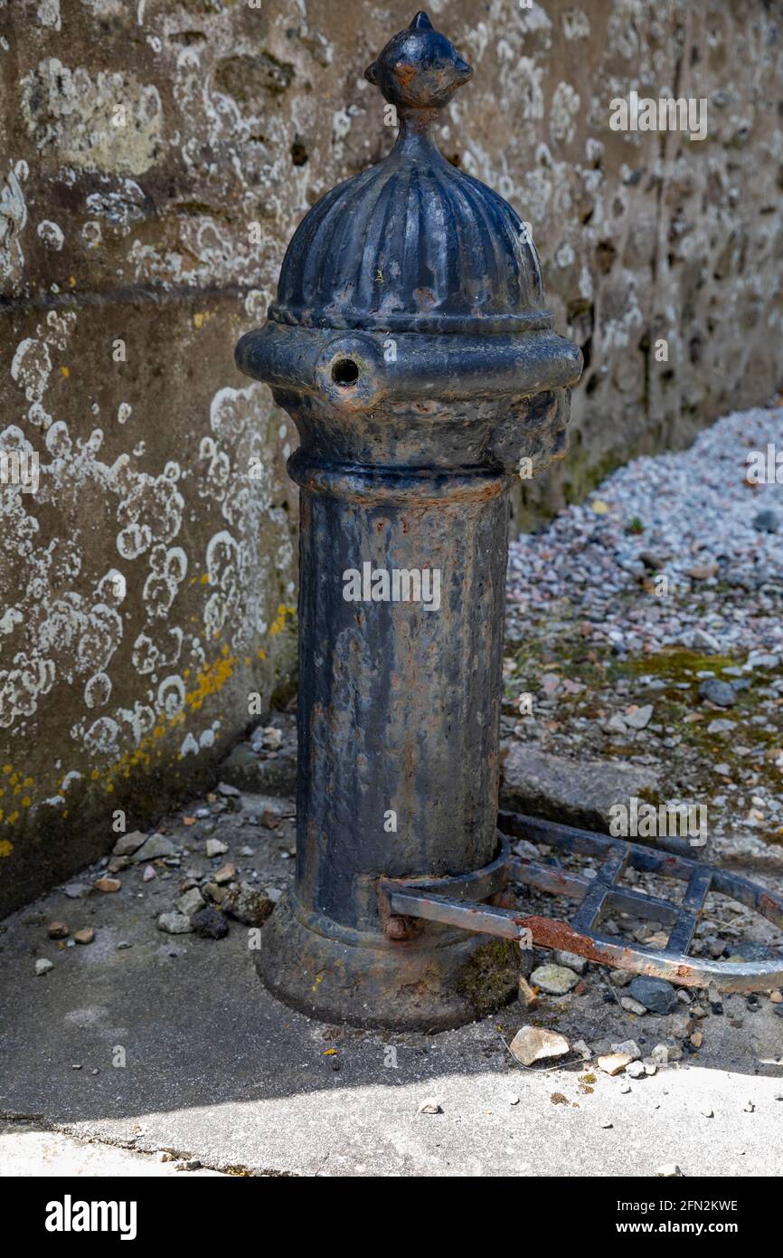 An old disused water pump in Marazion, Cornwall,uk Stock Photo Alamy