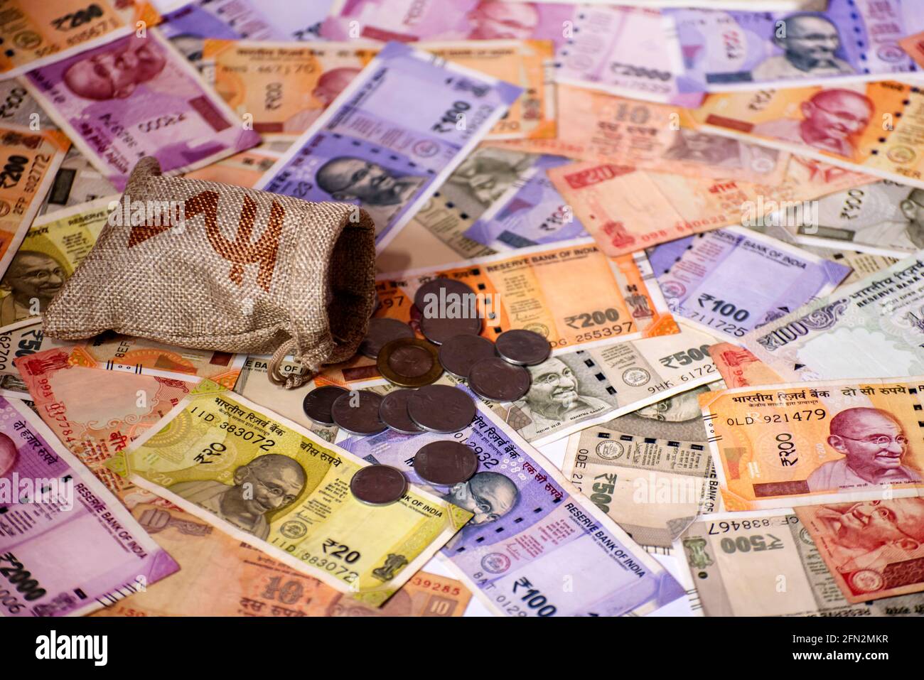 Indian currency notes coin hi-res stock photography and images - Alamy
