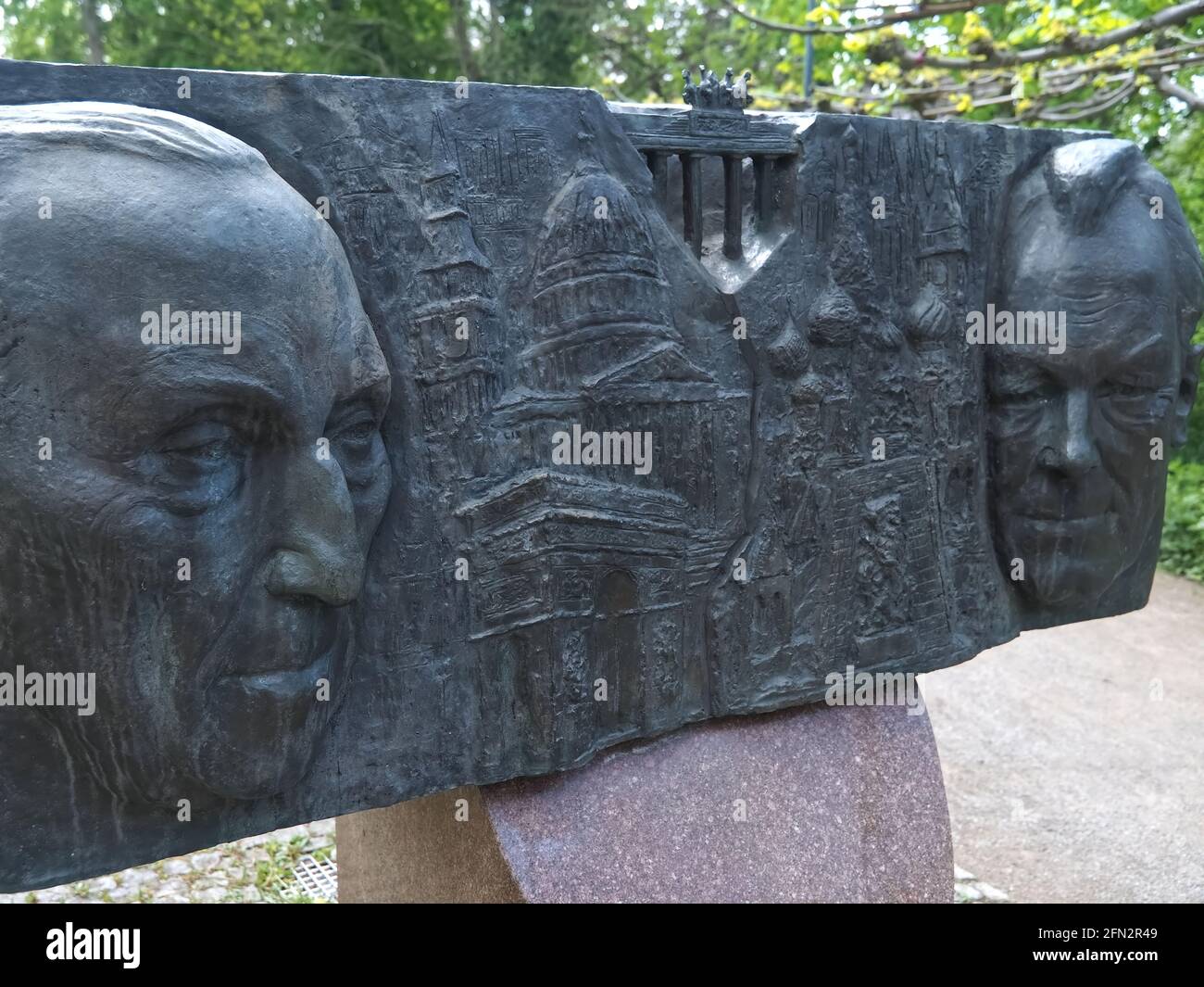 Bronze relief of the federal Chancellor Willy Brandt and Konrad Adenauer by the artist Grigory Yastrebenetzki Stock Photo