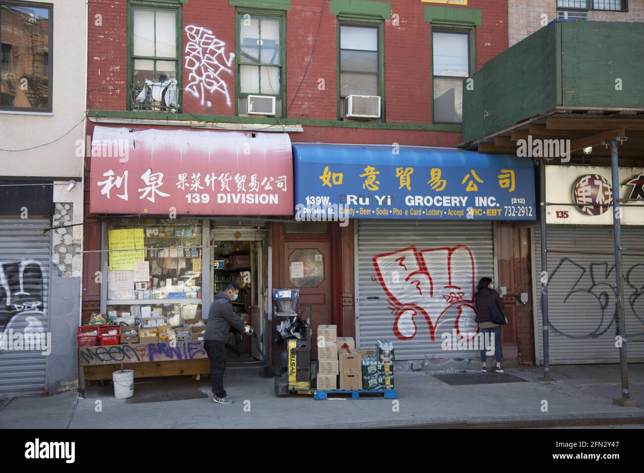 Open store in Chinatown Manhattan New York USA November 2004 Stock Photo -  Alamy