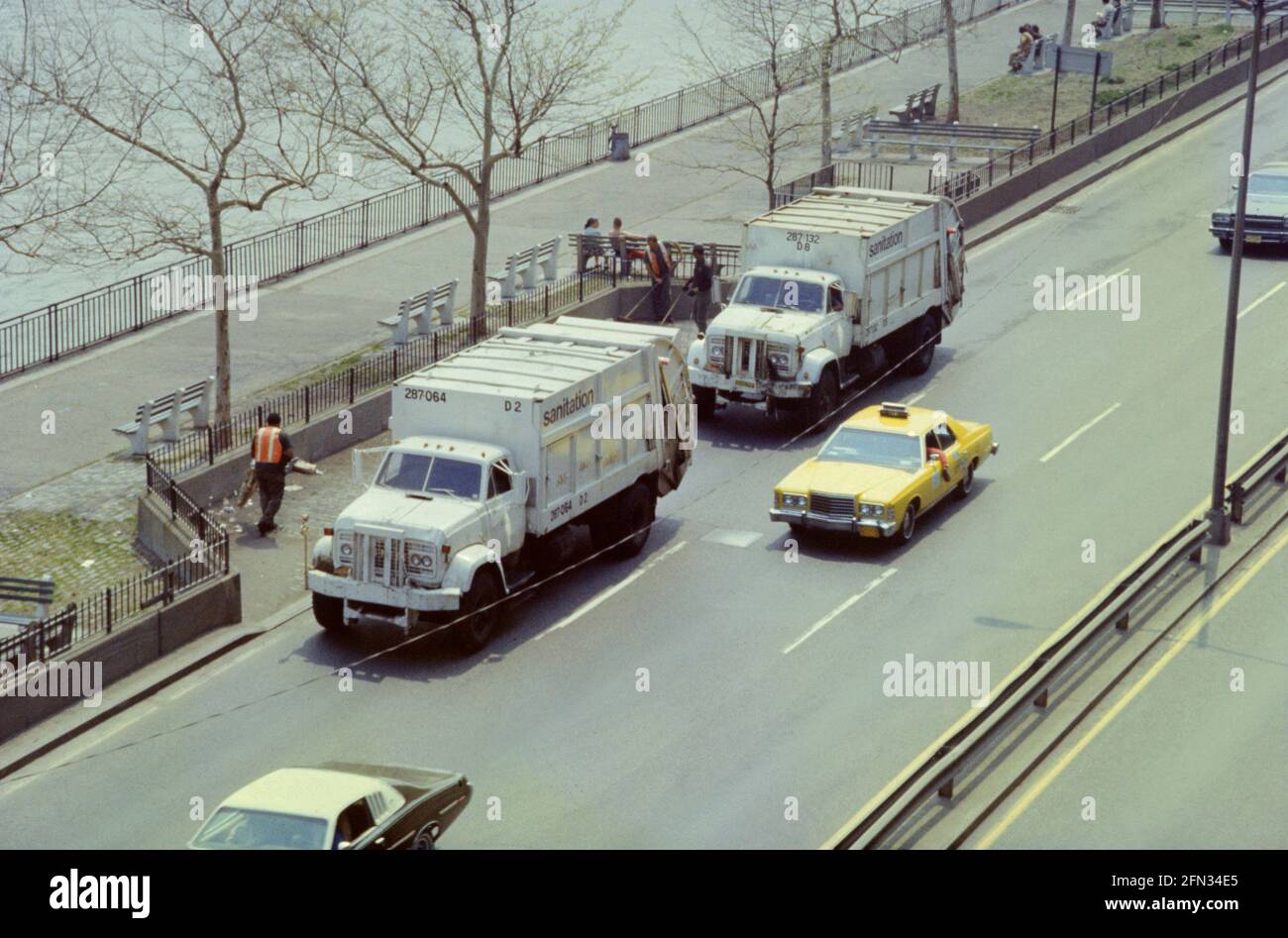 Garbage Truck New York City High Resolution Stock Photography and Images Alamy