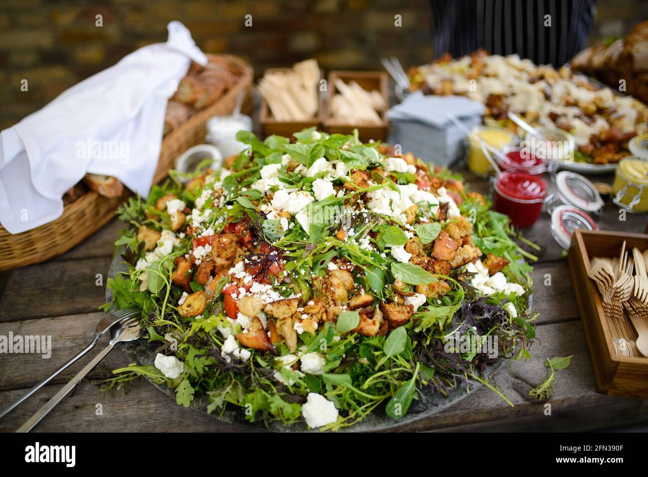 Page 3 Party Food Table Garden Buffet High Resolution Stock Photography And Images Alamy