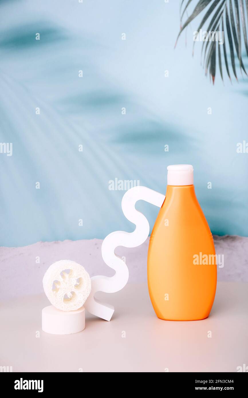 Download Shower Gel Bottle High Resolution Stock Photography And Images Alamy