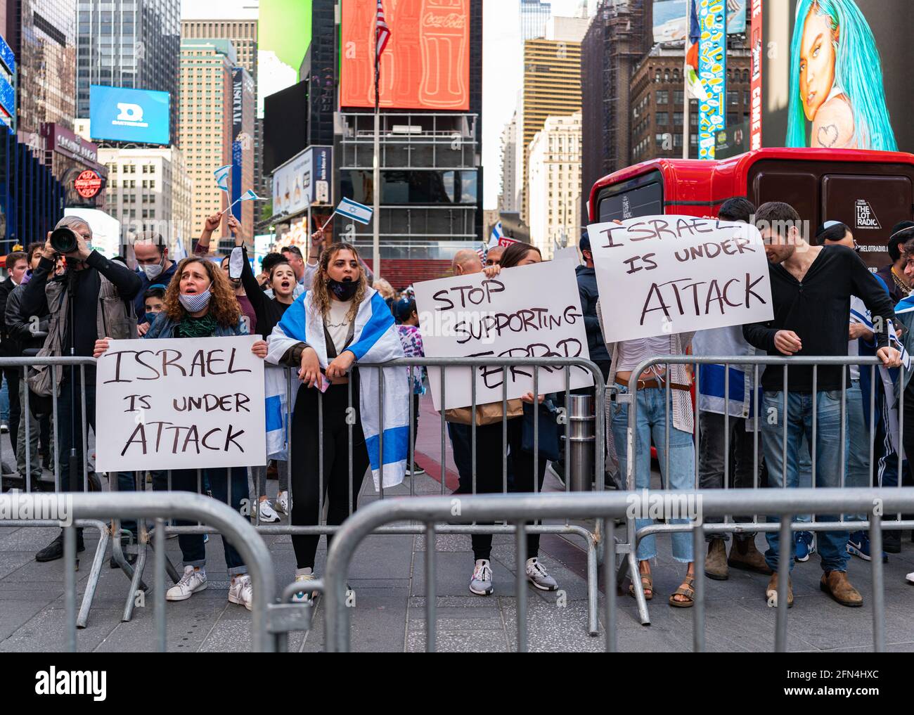 New York City, United States. 12th May, 2021. Israelis and Palestinians ...