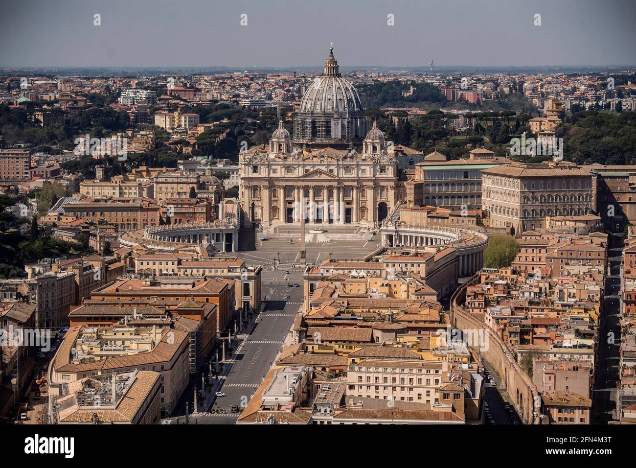 St peters basilica aerial view hi-res stock photography and images - Alamy