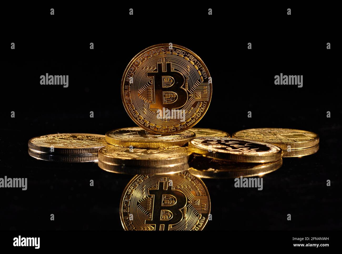 Биткоин лидер amazon to accept bitcoins