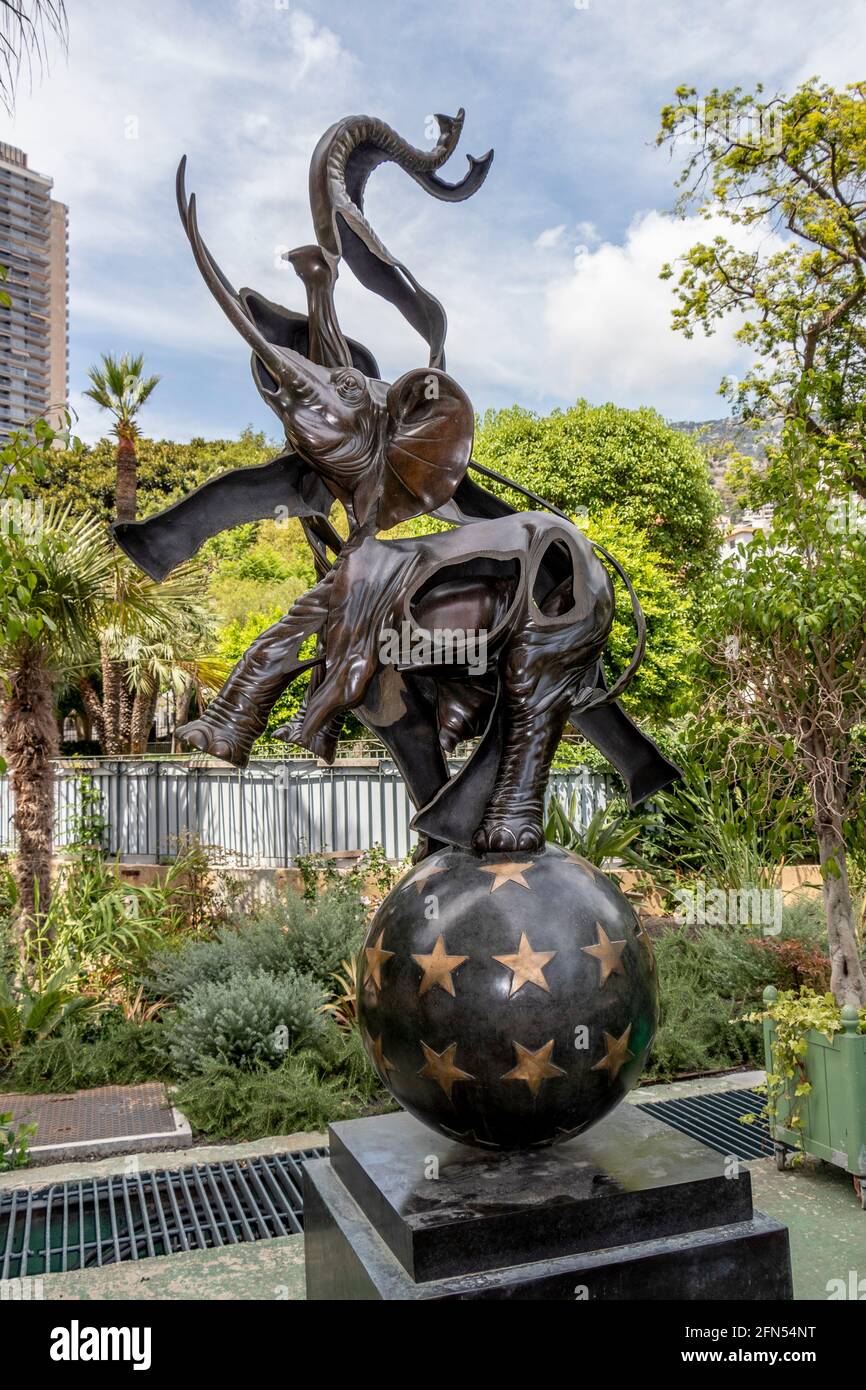 1997 Bronze sculpture, by Arman, depicting a circus elephant dancing on a ball. Made for the New York Restaurant Le Cirque. Closed 2017. Monte Carlo. Stock Photo