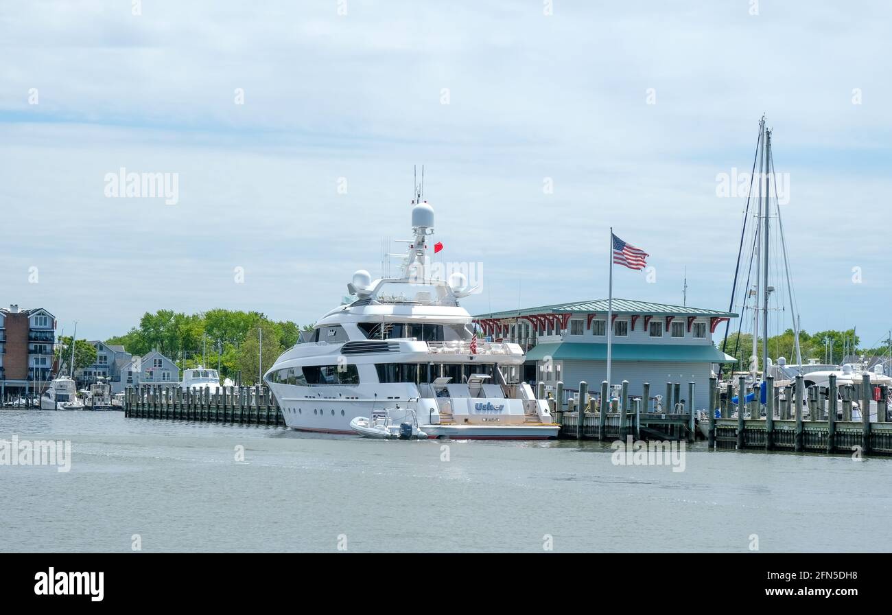 The $30 million Usher super yacht owned by tech billionaire Michael Saylor docked in Annapolis Harbor, Maryland Stock Photo