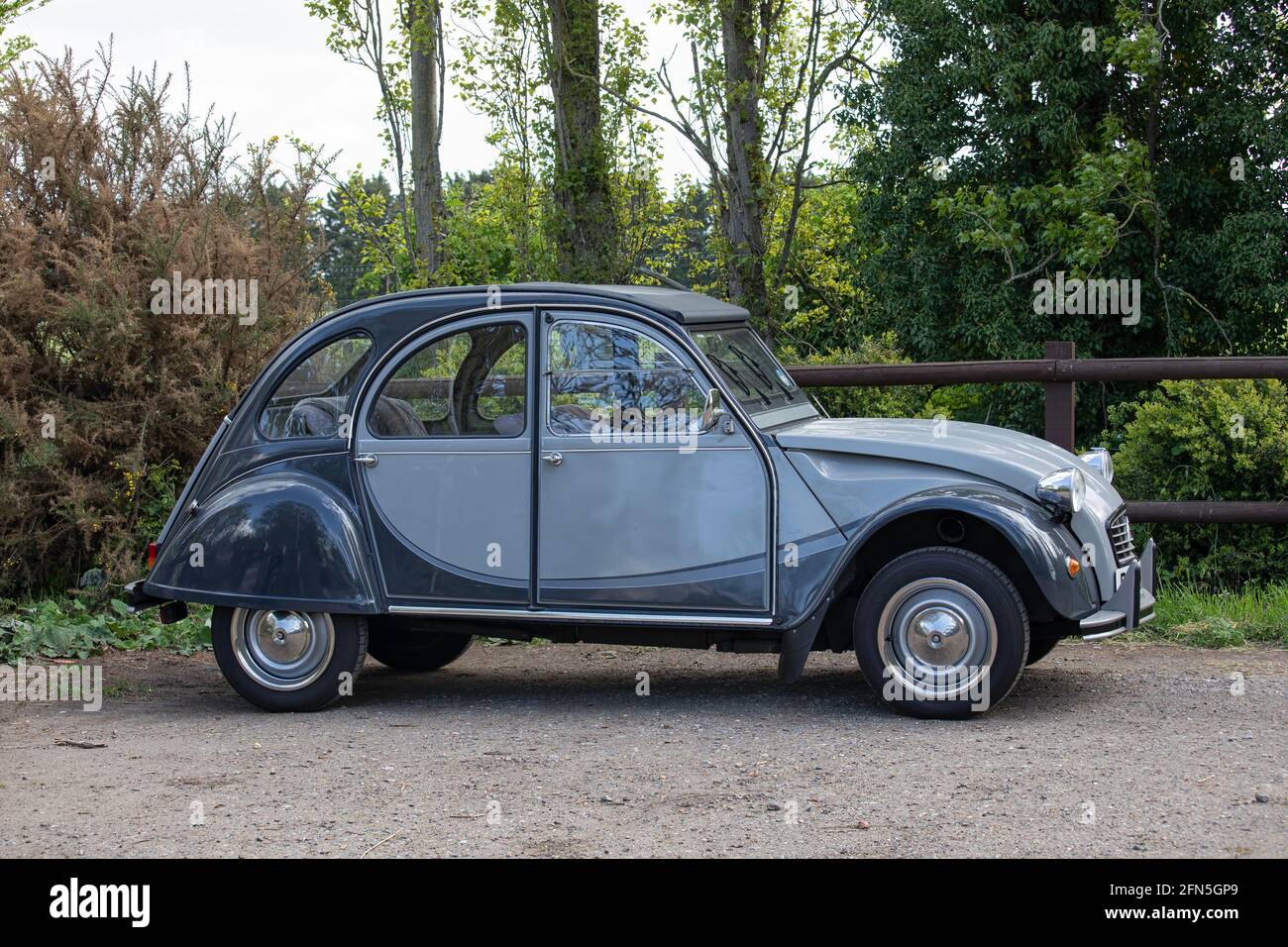 SOUTHEND-ON-SEA, ESSEX, UK - MAY 12, 2021:  View of Citroen 2CV car in carpark Stock Photo