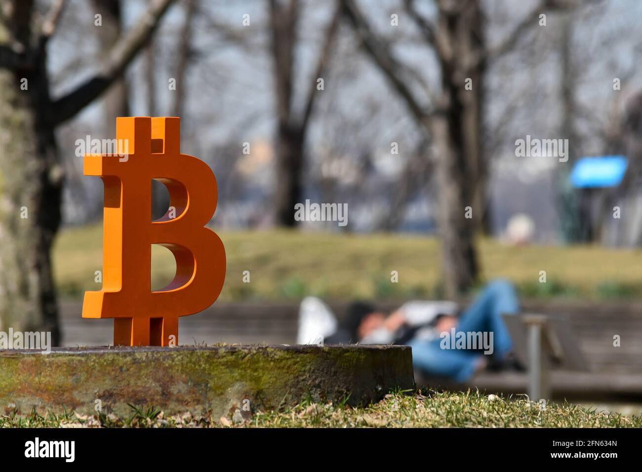 Catch cryptocurrency hi-res stock photography and images - Alamy