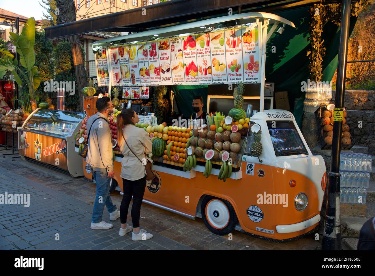 Antalya juice stall hires stock photography and images Alamy