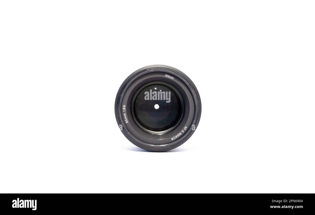 Valladolid, Spain - May 14, 2021: Nikkor 85mm f1.8 for Nikon f-mount Stock Photo
