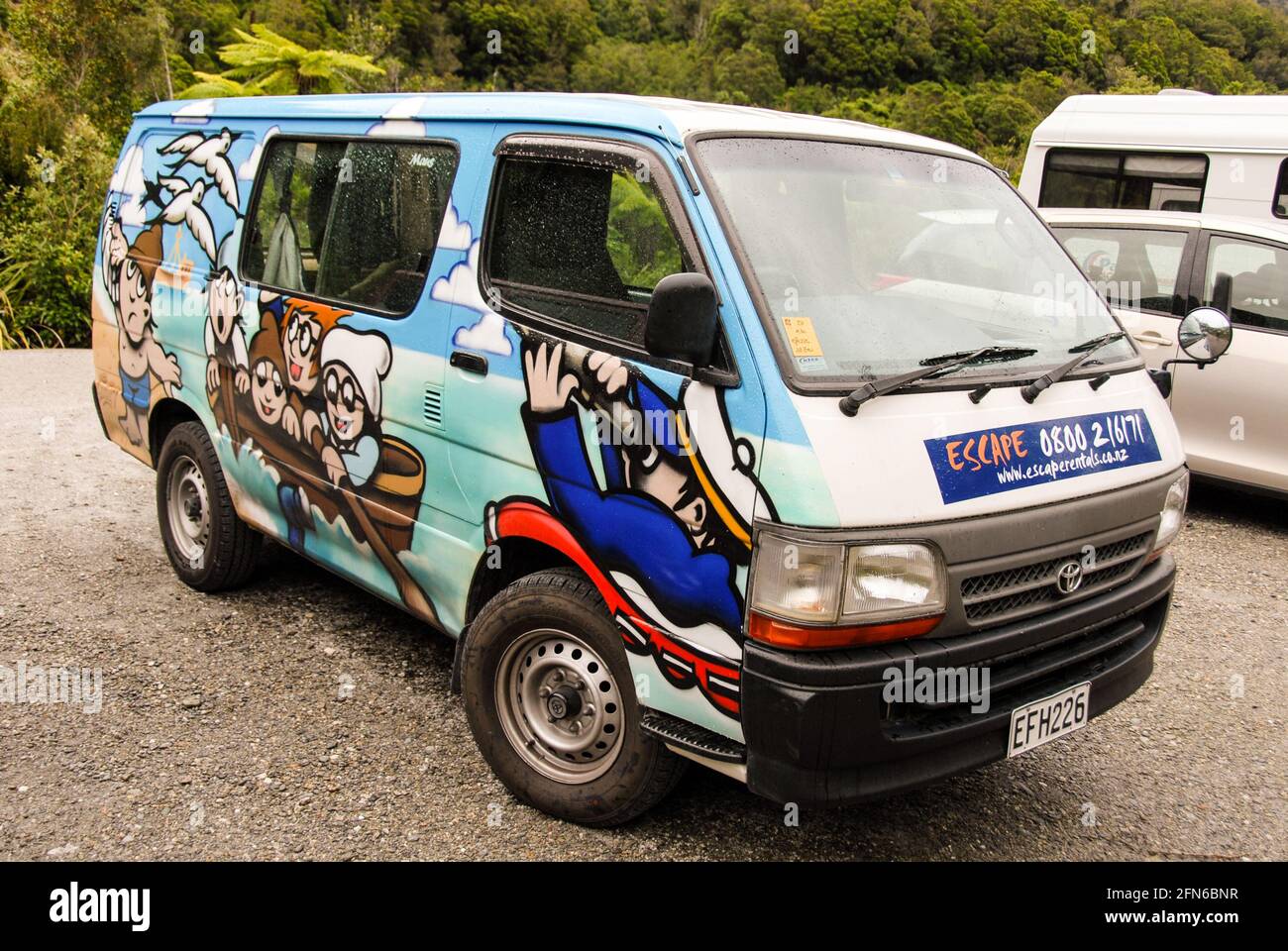 Car travel children new zealand hi-res stock photography and images - Alamy