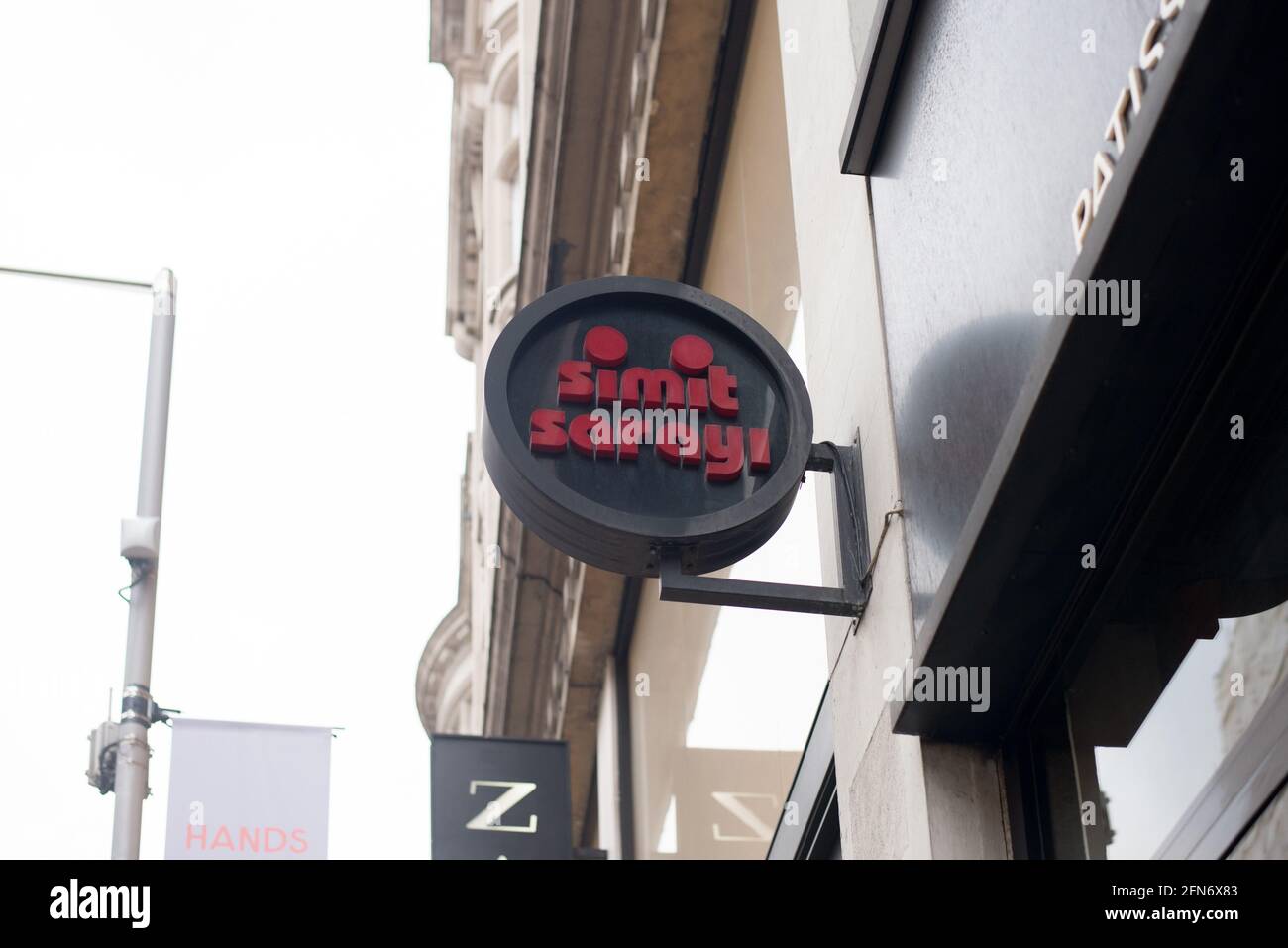Simit Sarayi Kensington Round Shop Sign Stock Photo - Alamy