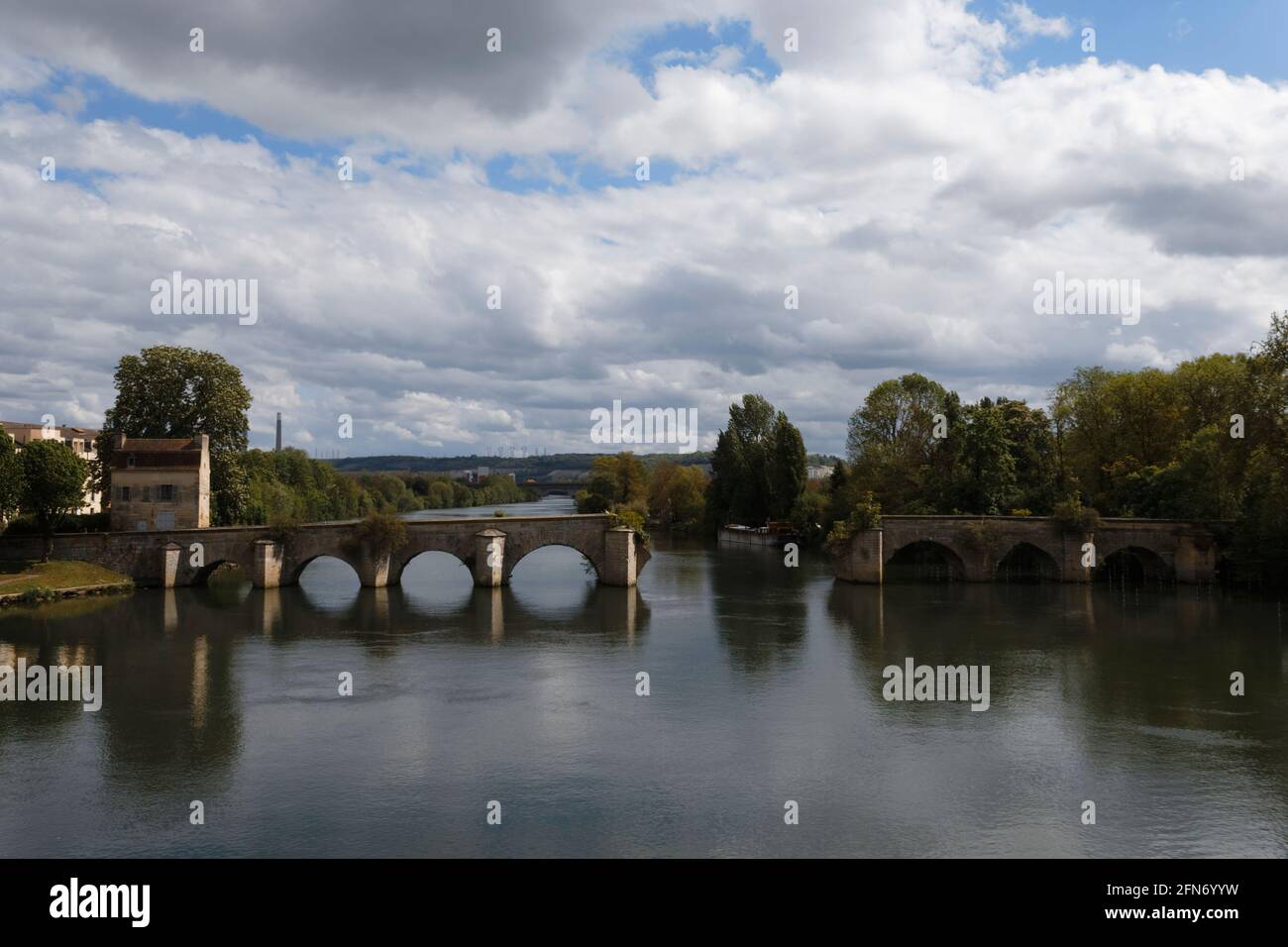 The Old Bridge at Limay, Yvelines, France Stock Photo
