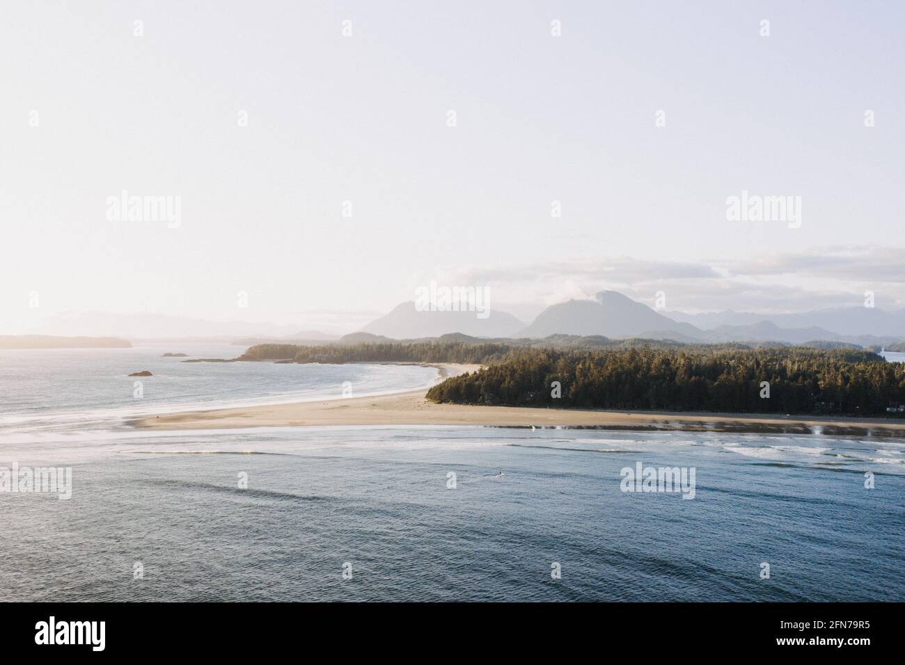 Pacific rim national park reserve hi-res stock photography and images ...