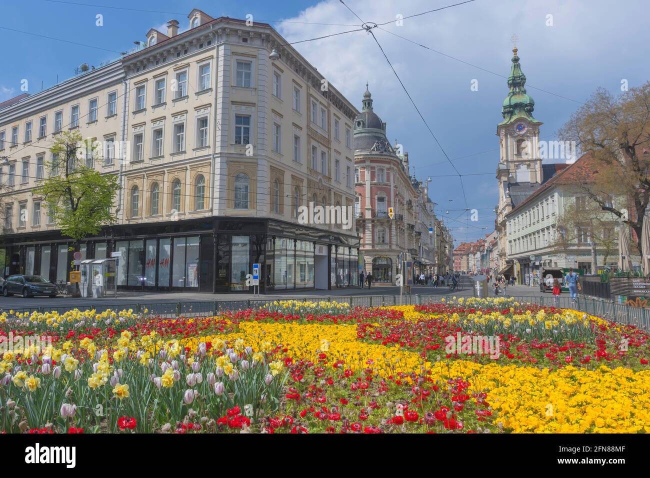 Shops in styria hi-res stock photography and images - Alamy
