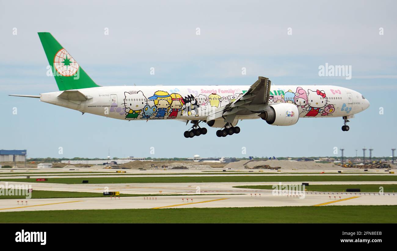 EVA Air's Hello Kitty Plane (PHOTOS)