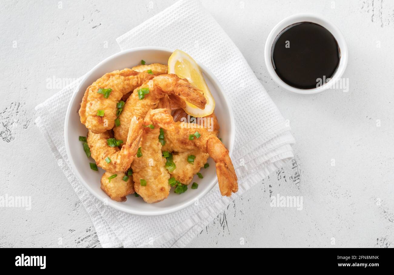 Bowl of Shrimp Tempura with soy sauce Stock Photo Alamy