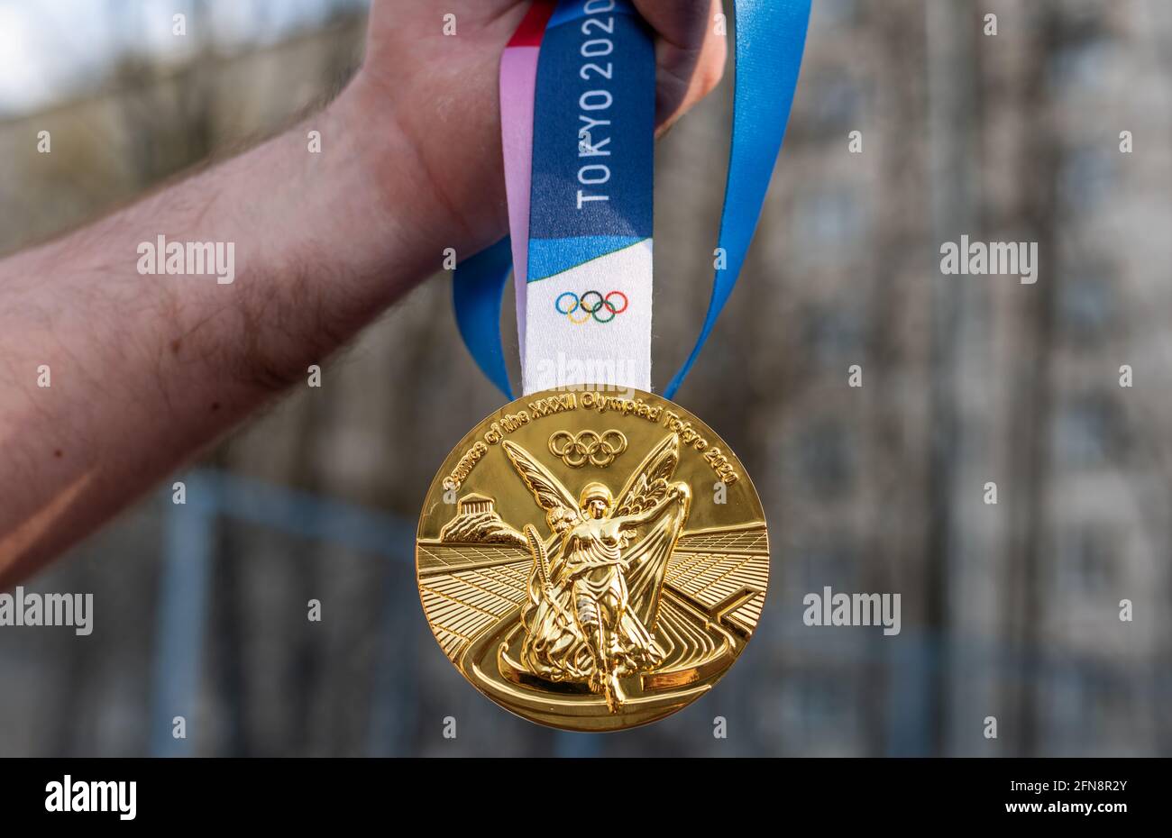 Gold olympic medal 2021