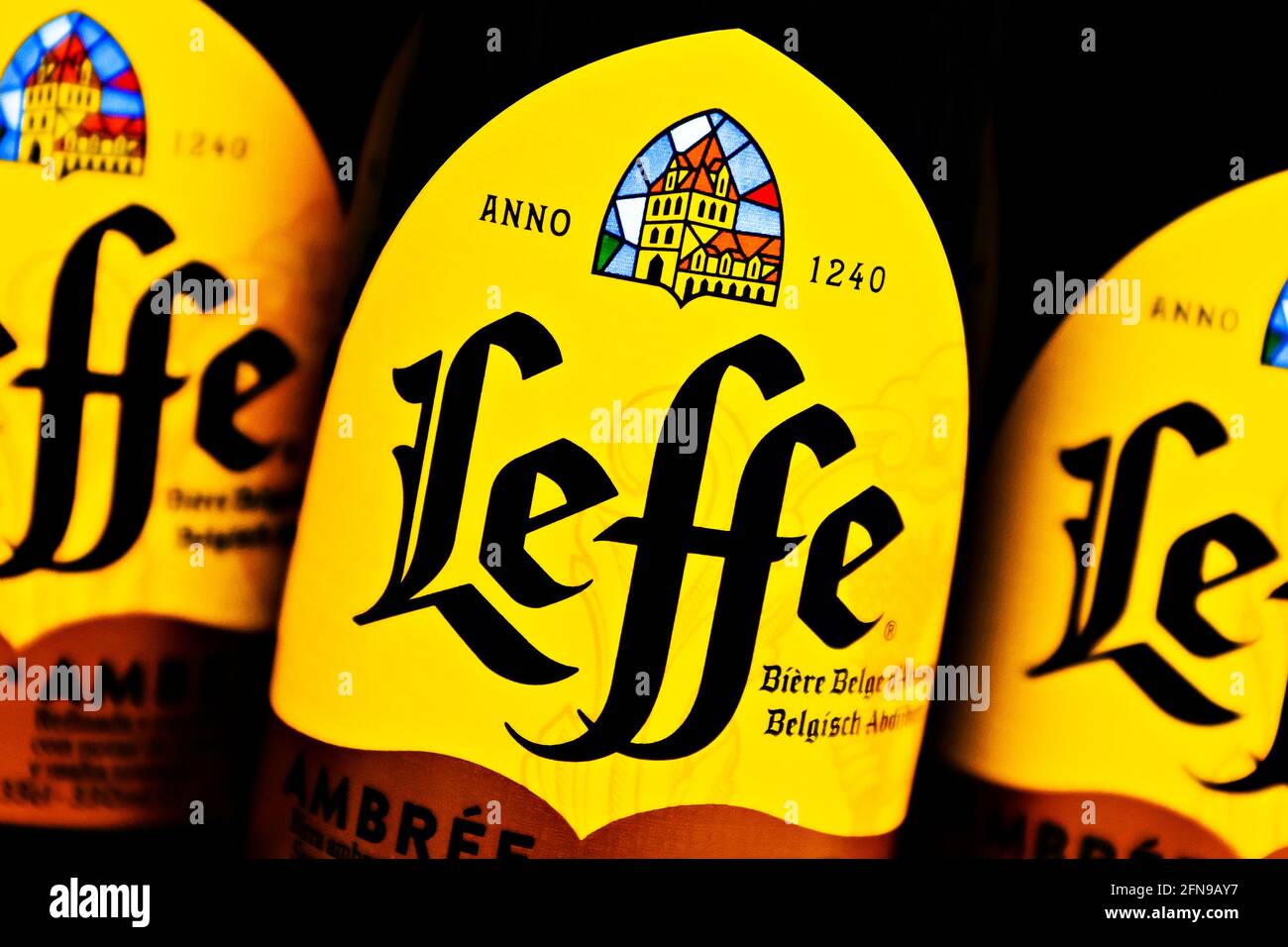 Leffe logo hi-res stock photography and images - Alamy