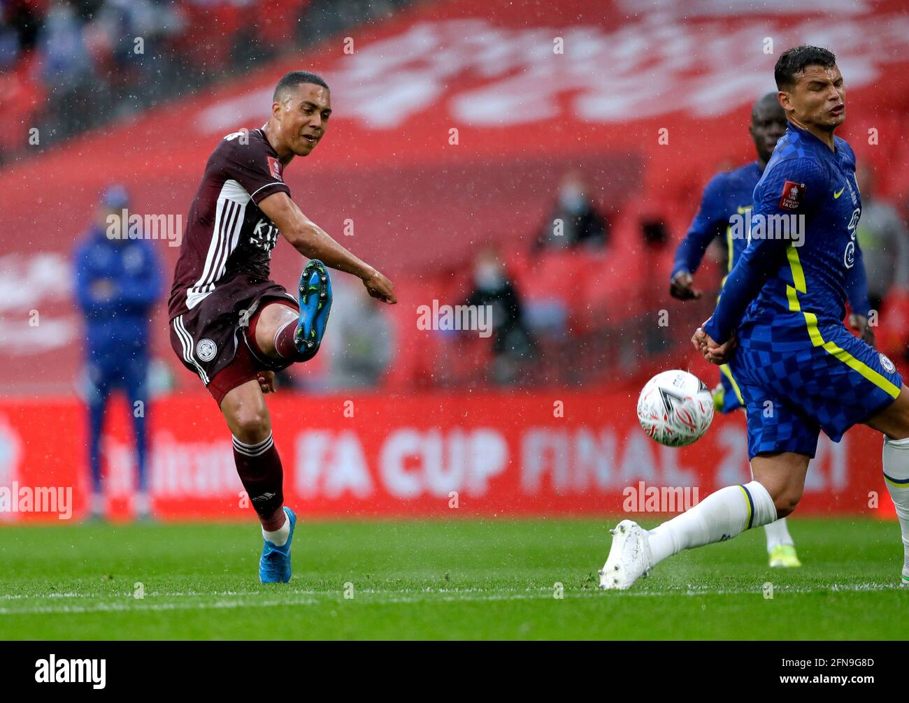 Youri Tielemans Fa Cup Final Goal Hi res Stock Photography And Images youri-tielemans-fa-cup-final-goal-hi-res-stock-photography-and-images