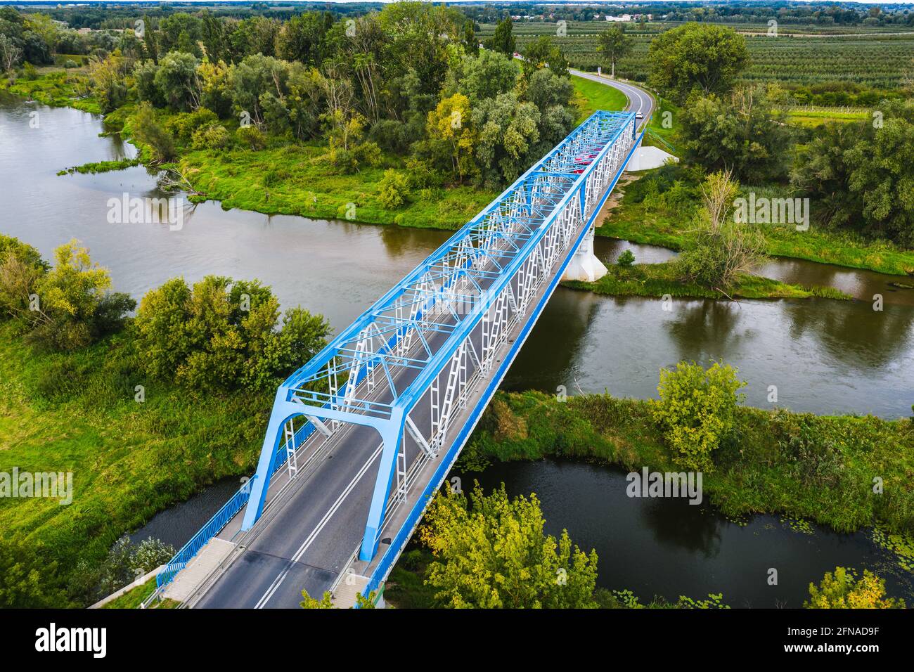 Birds eye aerial view bridge hi-res stock photography and images - Alamy