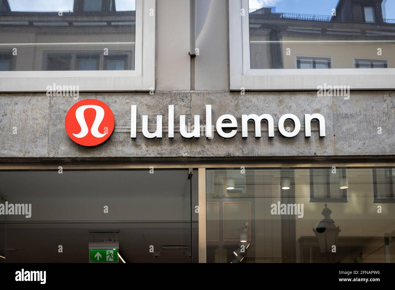Lululemon store sign in Munich town center Stock Photo Alamy