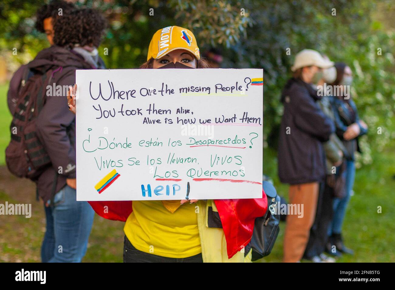 London Uk 15th May 21 Protesters At A Vigil For Colombia Paying Tribute To Those Killed In Colombia During Anti Government Protests Credit Jessica Girvan Alamy Live News Stock Photo Alamy
