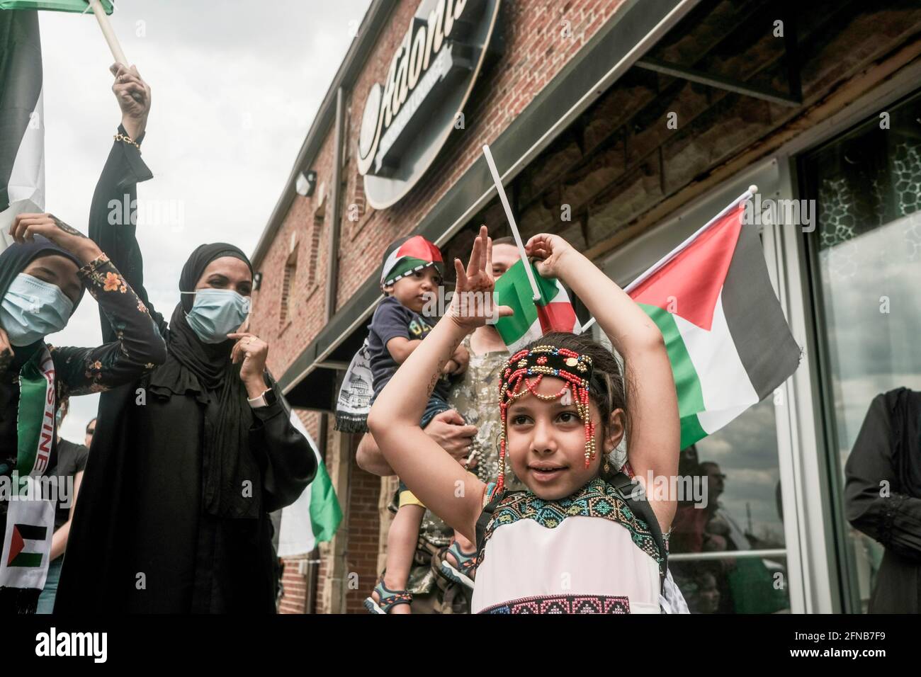 Palestine Flag Girl High Resolution Stock Photography And Images Alamy Palestine Flag Girl High Resolution Stock Photography And Images Alamy