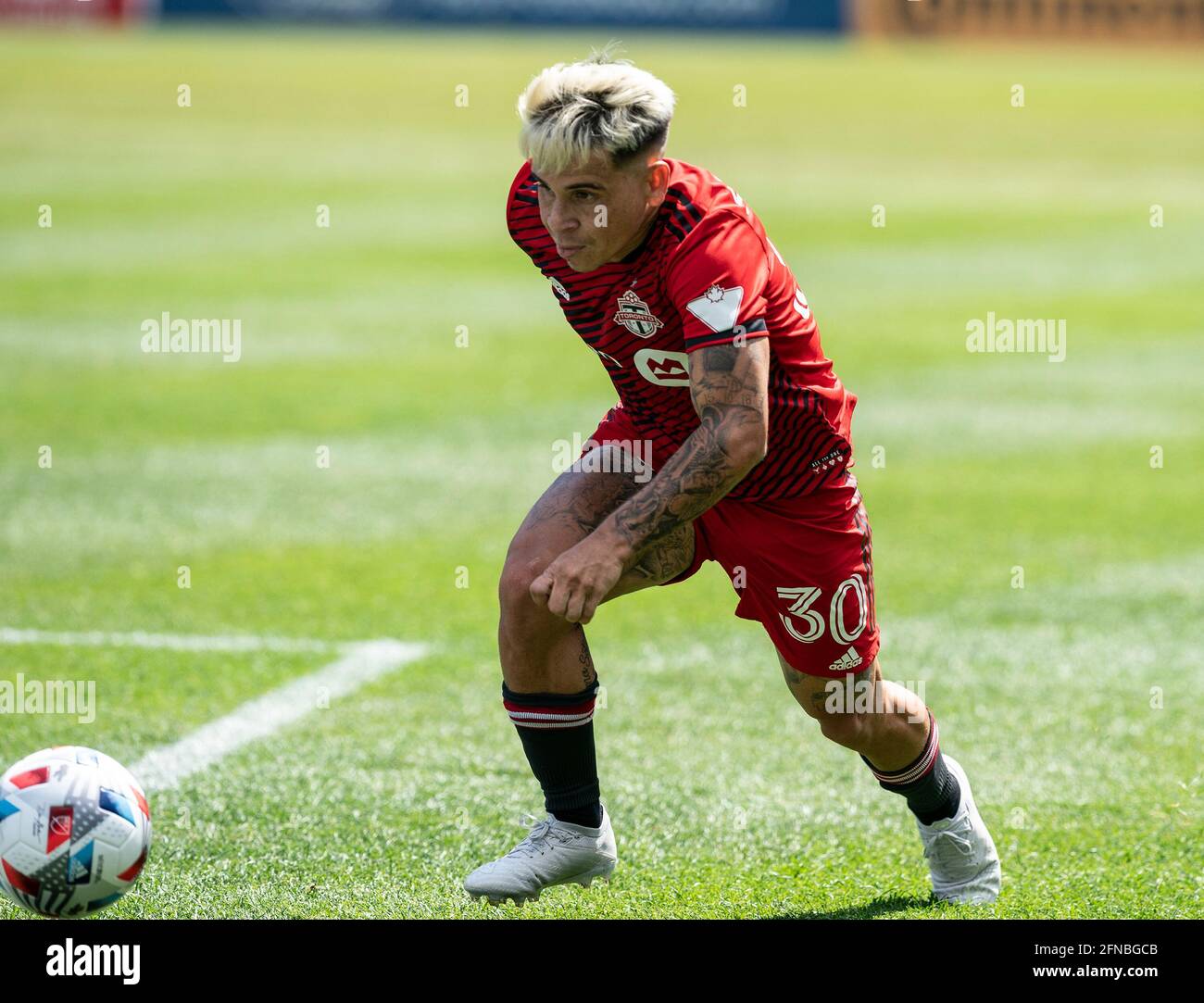 New York, United States. 15th May, 2021. Yeferson Soteldo (30) of Toronto FC  controls ball during MLS regular game against NYCFC on Yankees Stadium.  Game ended in draw 1 - 1. (Photo