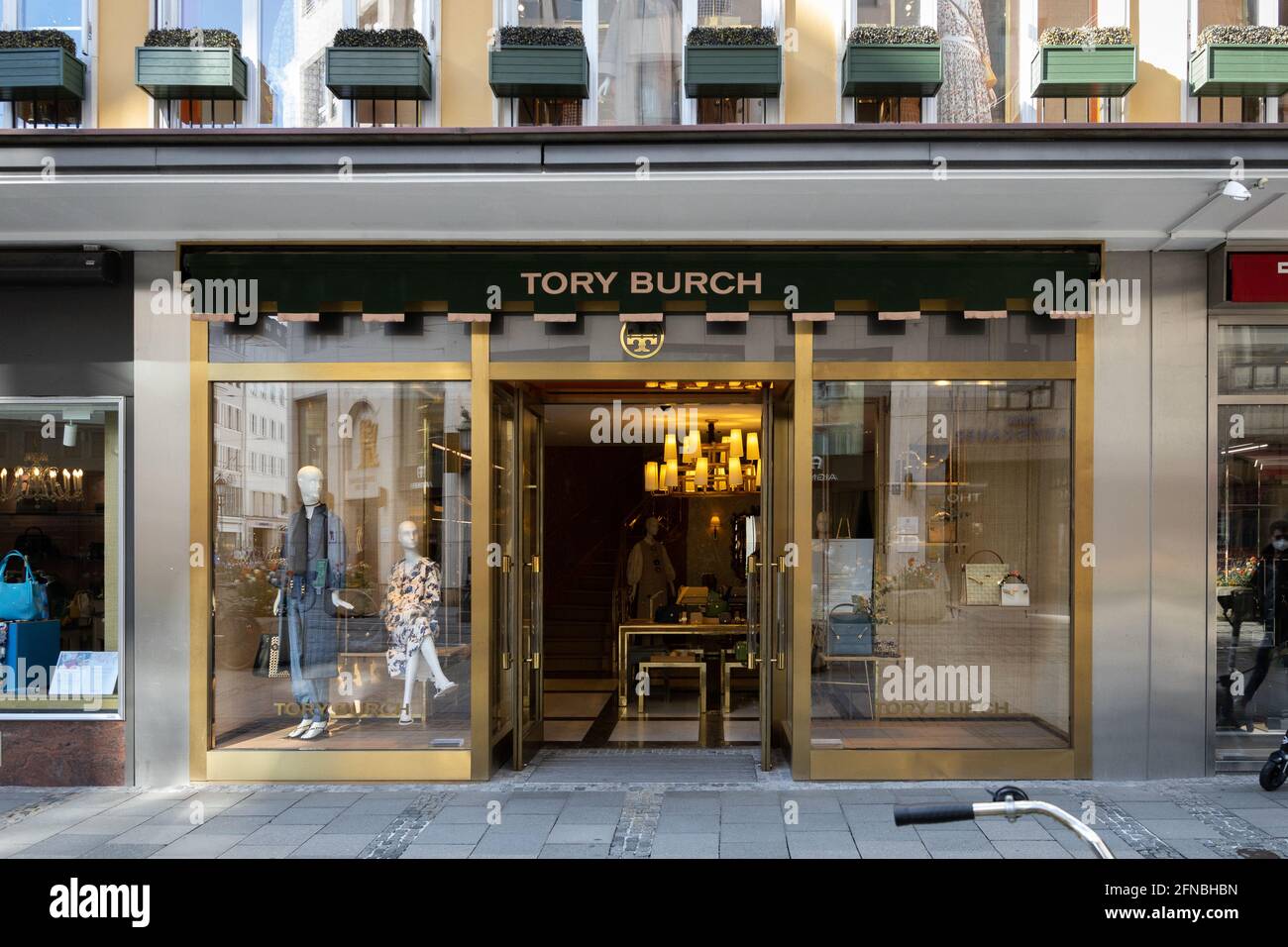 Tory Burch store sign in Munich town center Stock Photo - Alamy