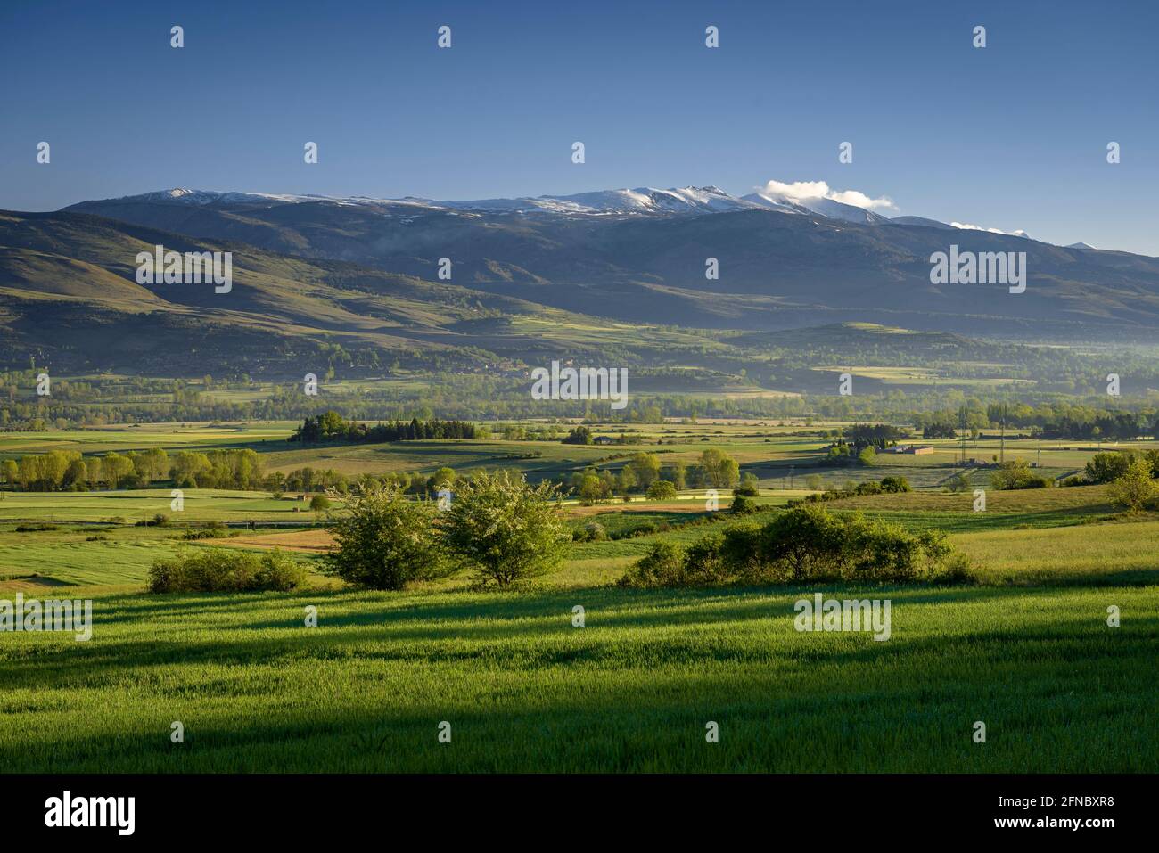 Amanecer en el campo primavera hi-res stock photography and images - Alamy