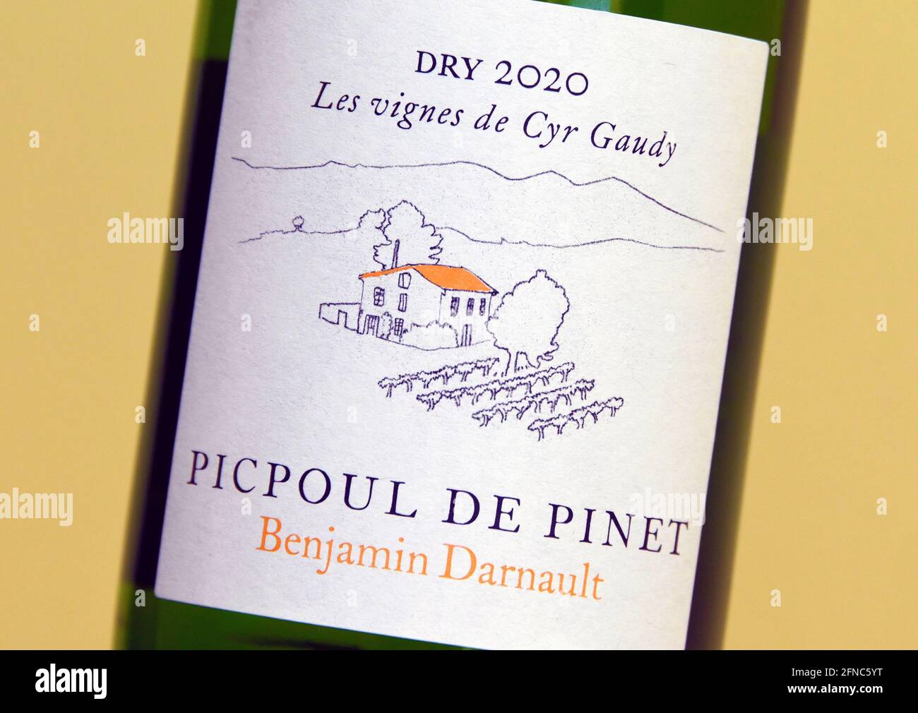 Wine label. Picpoul de Pinet. Benjamin Darnault. Dry 2020. Les vignes de Cyr Gaudy. Stock Photo