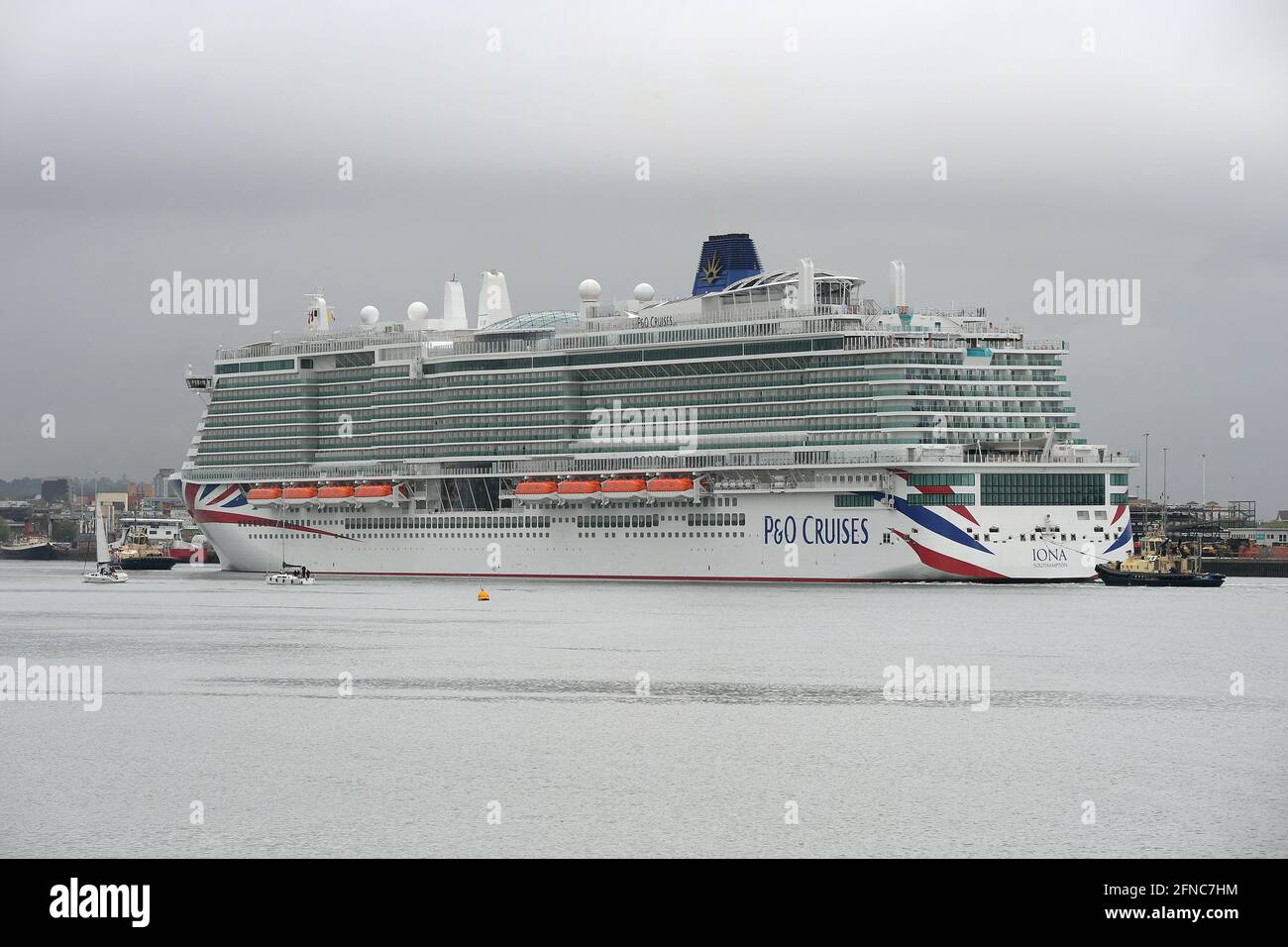 Crew Of P O Ship High Resolution Stock Photography And Images Alamy