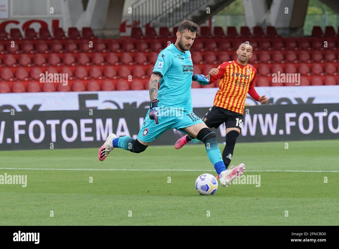 Benevento, Italy. 16th May, 2021. Marco Festa (Crotone FC) during Benevento  Calcio vs FC Crotone, Italian football Serie A match in Benevento, Italy,  May 16 2021 Credit: Independent Photo Agency/Alamy Live News