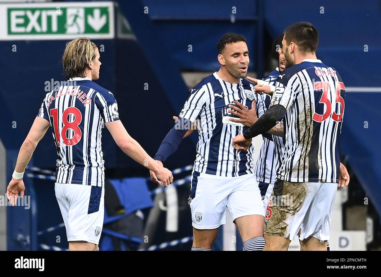 West Bromwich Albion's Hal Robson-Kanu (centre) celebrates scoring their side's first goal of the game with team-mates during the Premier League match at The Hawthorns, West Bromwich. Picture date: Sunday May 16, 2021. Stock Photo