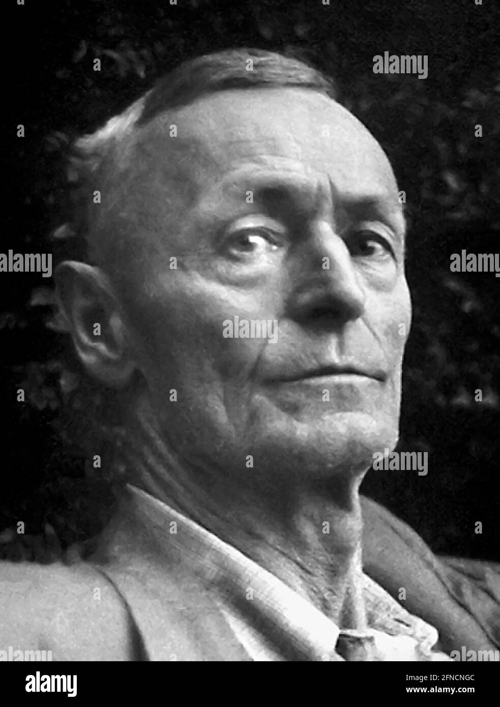 Hermann Hesse. Portrait of the German-Swiss writer,  Hermann Karl Hesse (1877-1962), c. 1946 Stock Photo