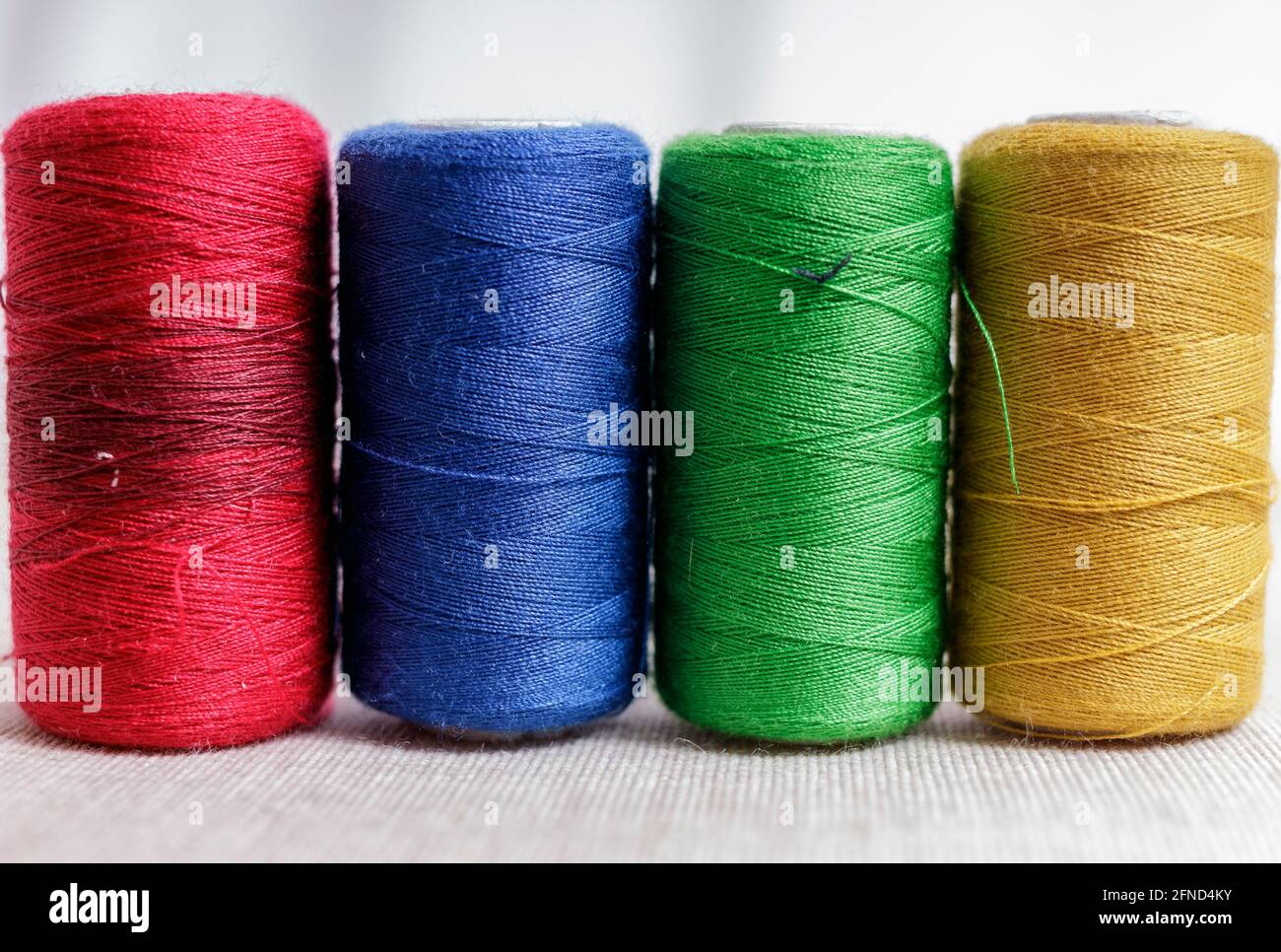 Spools of sewing thread Stock Photo Alamy