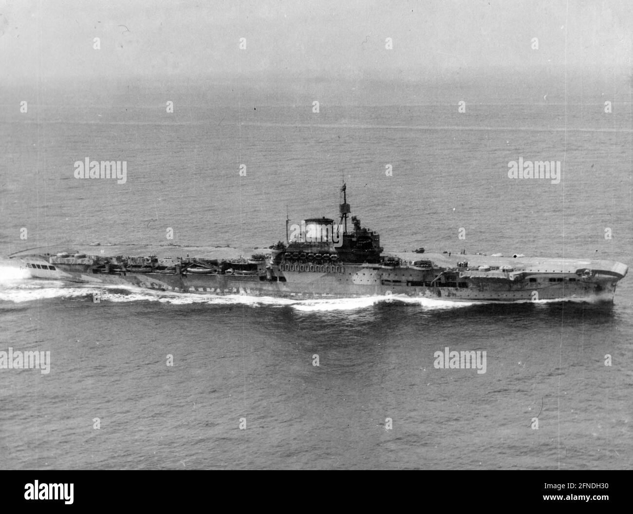 British navy aircraft carrier Black and White Stock Photos & Images - Alamy